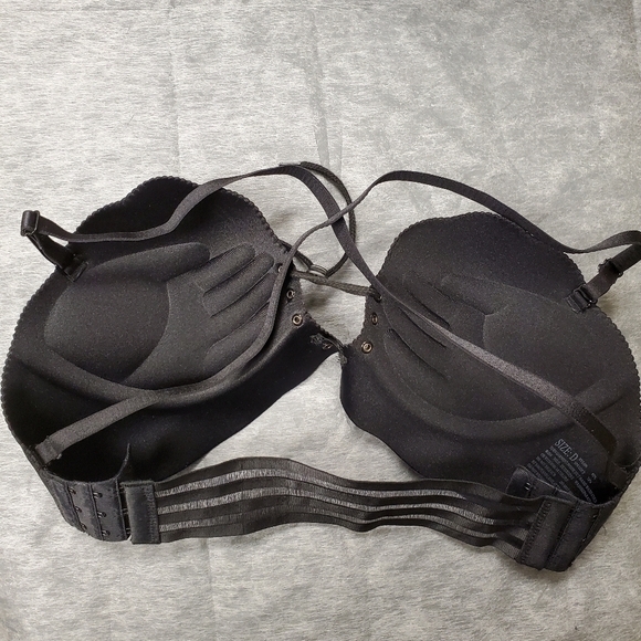 GATHER Plunge Shell Shape Push Up Bra Detachable Straps - Picture 2 of 6